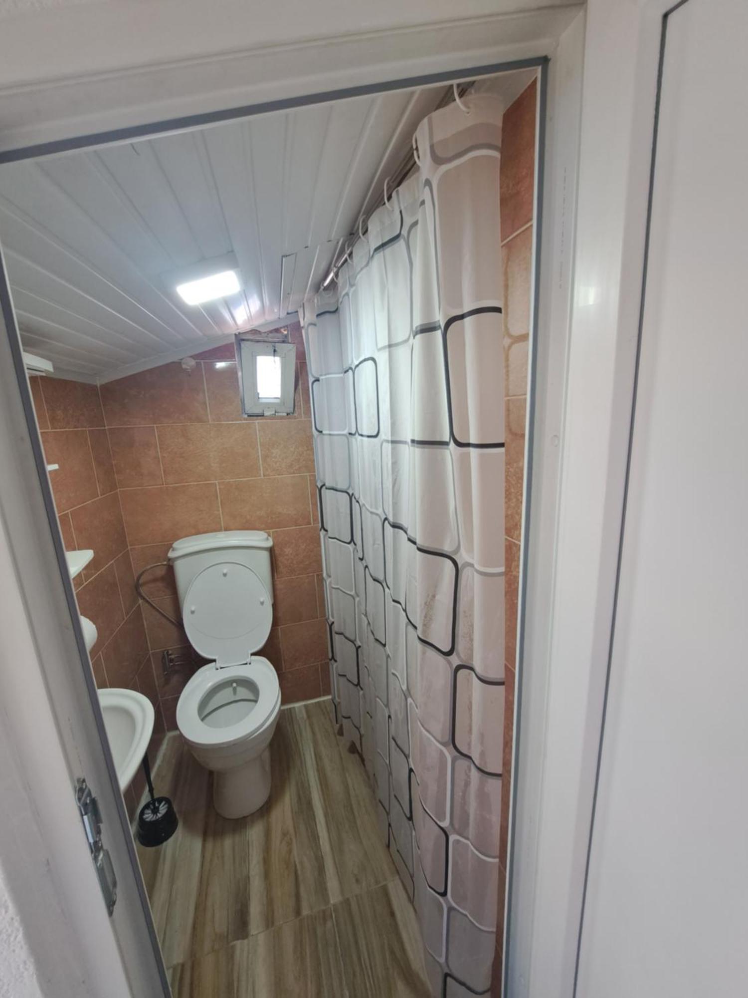 פריזרן Arel'S Home מראה חיצוני תמונה